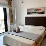 Enissa - Con Piscina Y 3 Mins De La Playa Andando 아파트